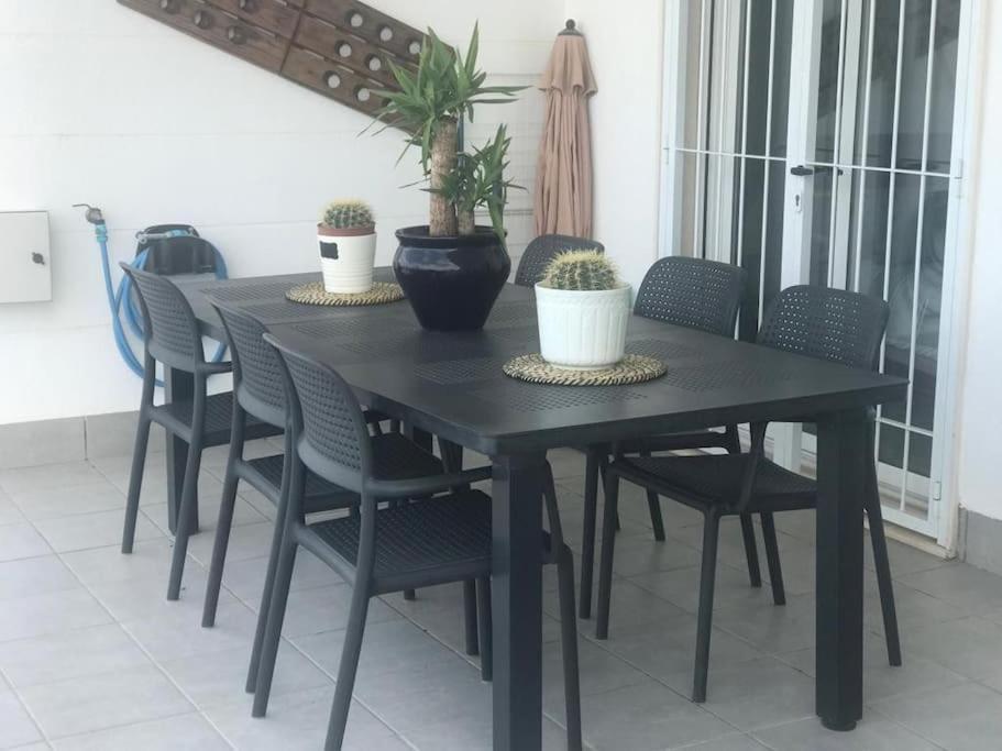 Nova Beach Super Cool Seaview Apartment サンタ・ポラ エクステリア 写真