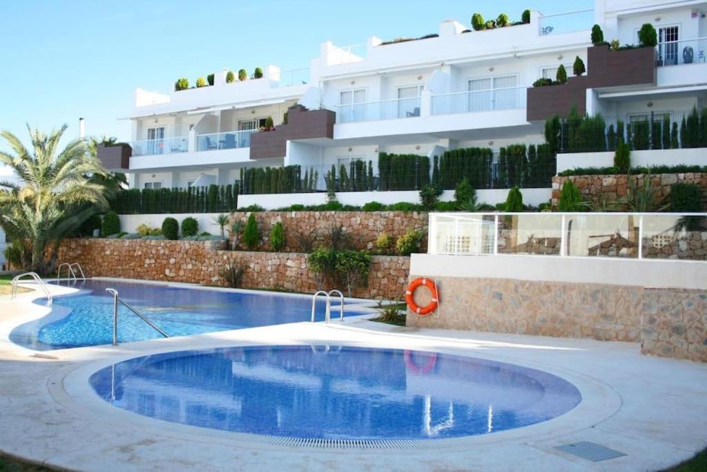 Nova Beach Super Cool Seaview Apartment サンタ・ポラ エクステリア 写真